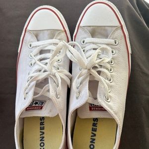 Size 9.5 - Converse Chuck Taylor All Star White - M7652